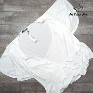 Boohoo Plus Size Ribbed Wrap Cap Sleeve Peplum Top Size 22